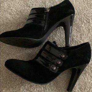 NEW ‘Franco Sarto’ Bootie - Black Suede/Patent